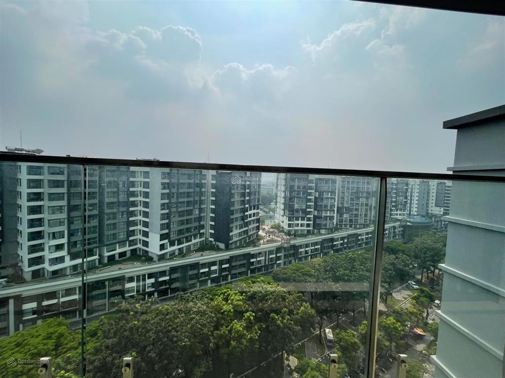 Hàng hiếm, căn 3pn, dt 117m2, alnata plus, tầng cao, ban công dài, giá tl!