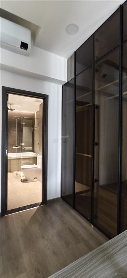 {new listing} căn hộ 3pn, full nội thất như hình, dt 121m2, ban công dài, centery, giá thuê 28tr!!