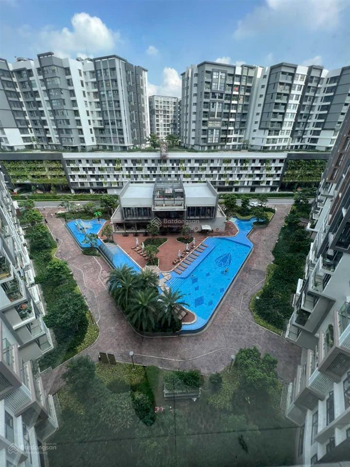 Căn hộ celadon, 3pn+ 1, dt 131m2, căn góc 2 view, loại hiếm, khu brilliant, lkế aeonmall.  em hà