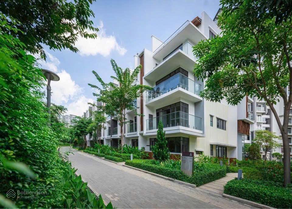 Cho thuê chỉ 60tr/tháng  the glen  celadon kết cấu 1 hầm riêng + 1 trệt + 3 lầu nội thất cơ bản