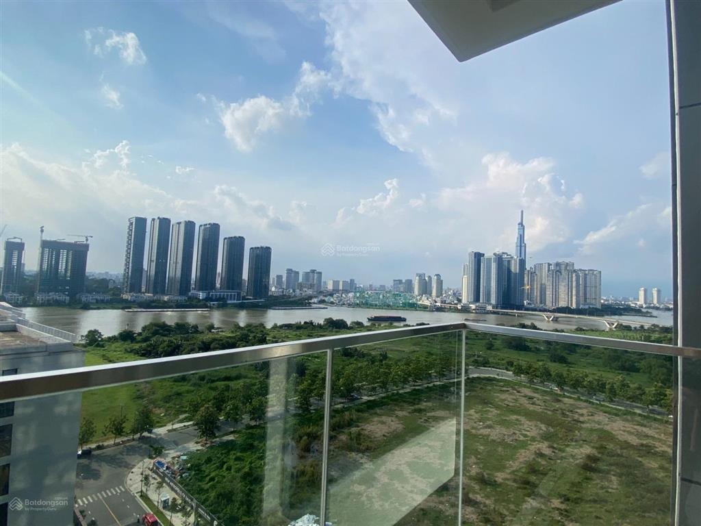 "deal nổi bật"  bán nhanh trong tháng 2 pn view sông giá 33 tỉ, thấp hơn 2 tỉ so với thị trường