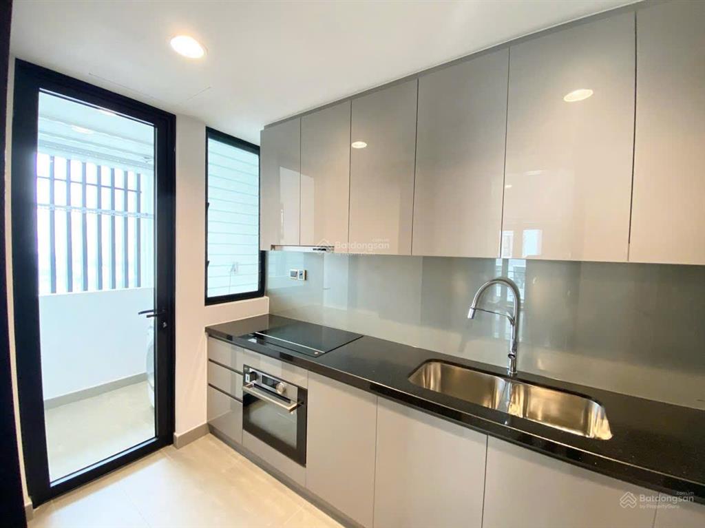 Hàng siêu thơm "8,2 tỉ" cho căn hộ 2 phòng ngủ 2wc view sông, chỉ mình e nổi bật