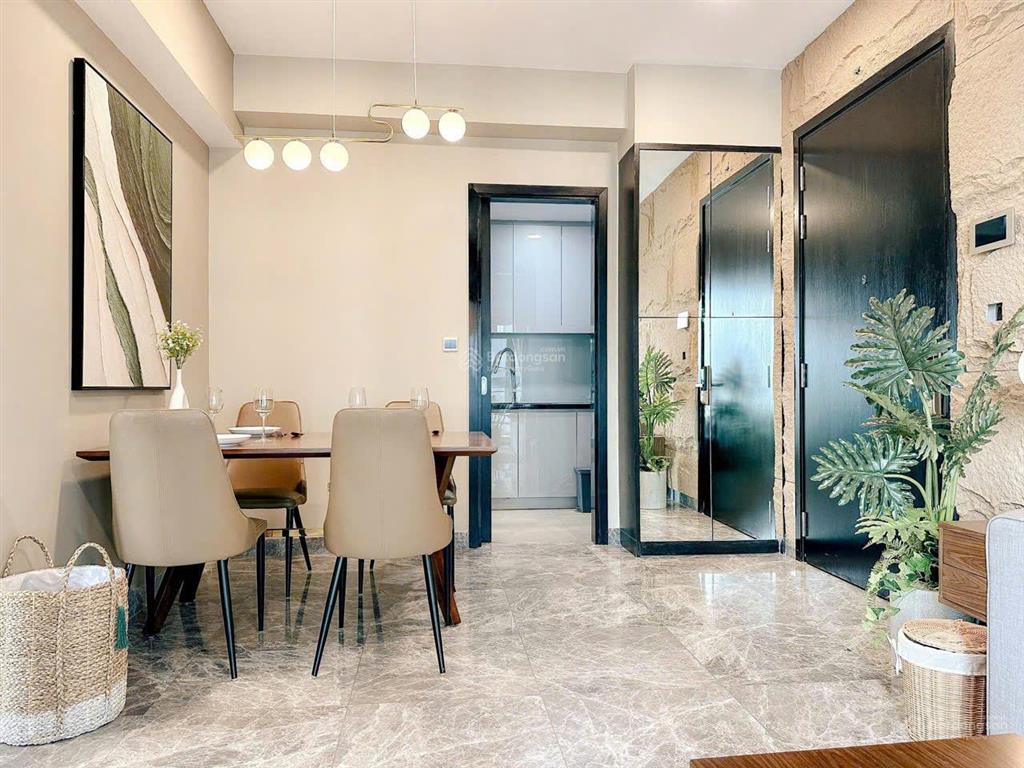Bóc túi mù giá chỉ 7,5 tỷ cho căn 2 pn view trực diện sông sài gòn, chủ ngộp lắm rồi ạ
