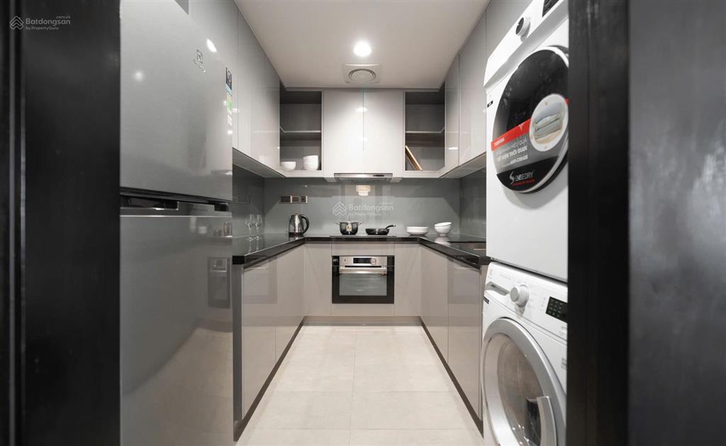 Cắt lỗ căn 2pn  giá chỉ 8,8 tỷ | full nội thất | view đẹp  rất phù hợp đầu tư