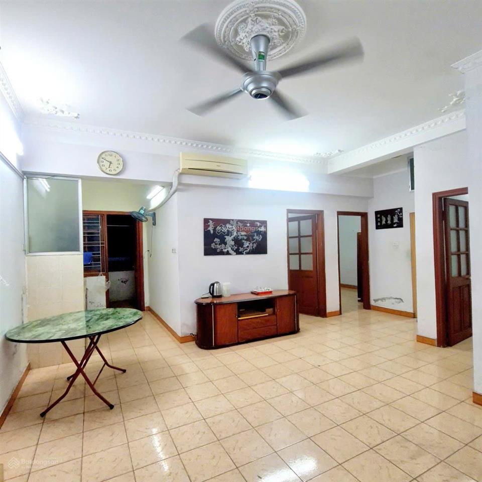 Chính chủ bán chung cư bán đảo linh đàm  view hồ đẹp