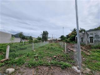 Bán đất phước hạ, phường nam nha trang cách đường bình hoà và nguyễn tất thành chỉ 300m. giá 1,9 tỷ