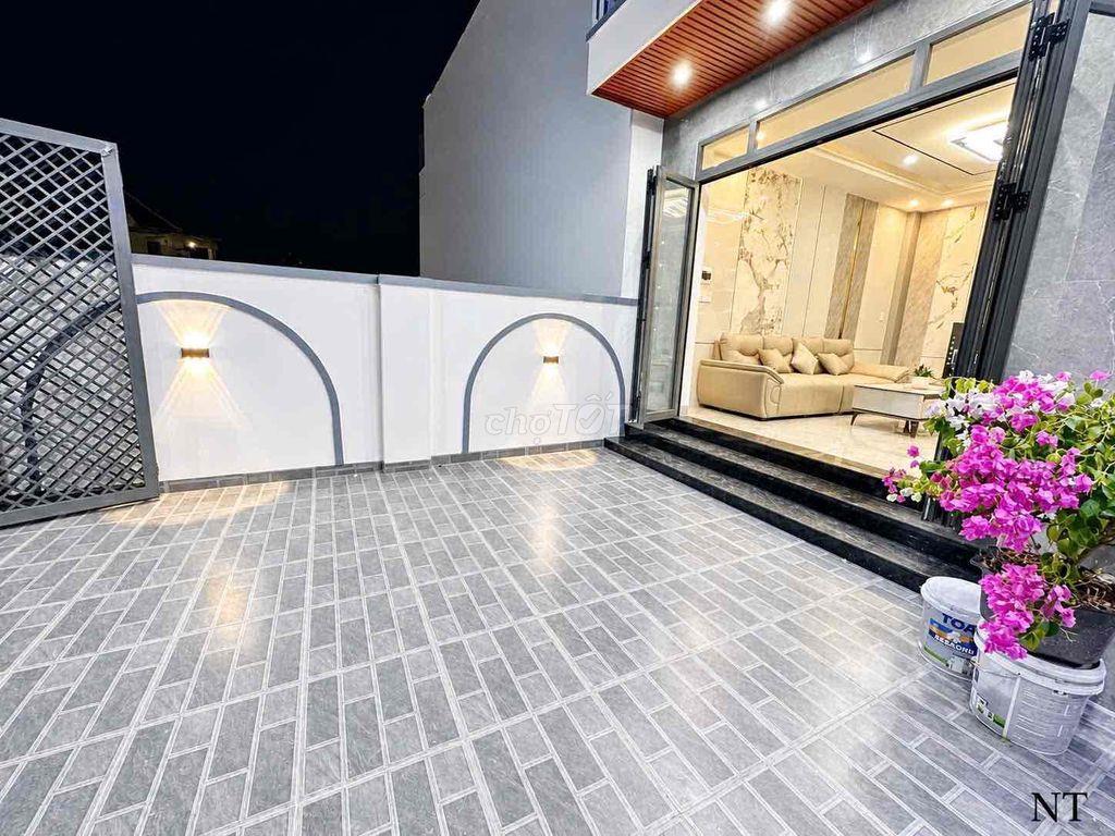DT86 Bán nhà 2 tầng hẻm thôn Đông Dinh xã Diên Toàn cũ
