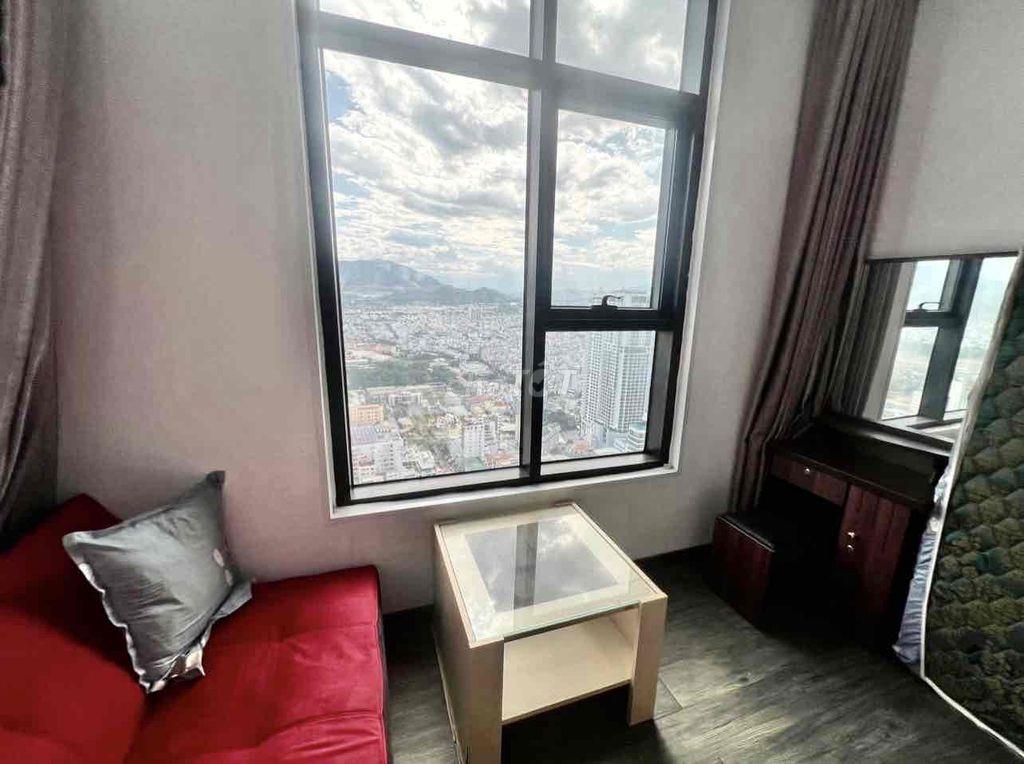 CH619 Bán.căn hộ view phố tầng 45 tòa Mường Thanh 60 Trần Phú