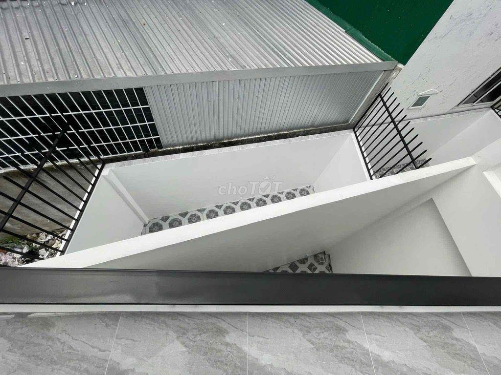 VN197 Bán nhà 2 tầng hẻm Cầu Dứa Phú Nông Tây Nha Trang