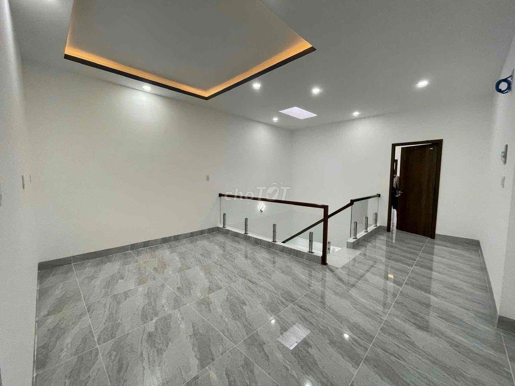 VN197 Bán nhà 2 tầng hẻm Cầu Dứa Phú Nông Tây Nha Trang