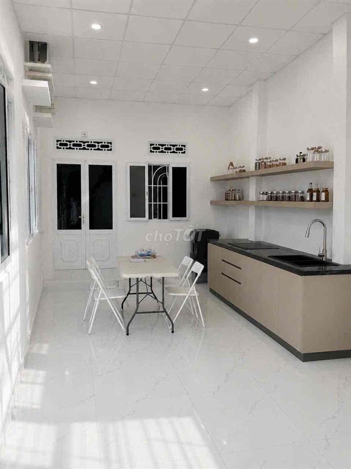 Cho thuê nhà sân vườn mini khu Bắc Nha Trang