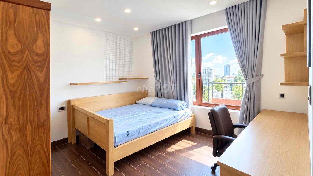 Bán nhà sân vườn 134.3m2 mặt tiền đường Liên Hoa, Vĩnh Ngọc