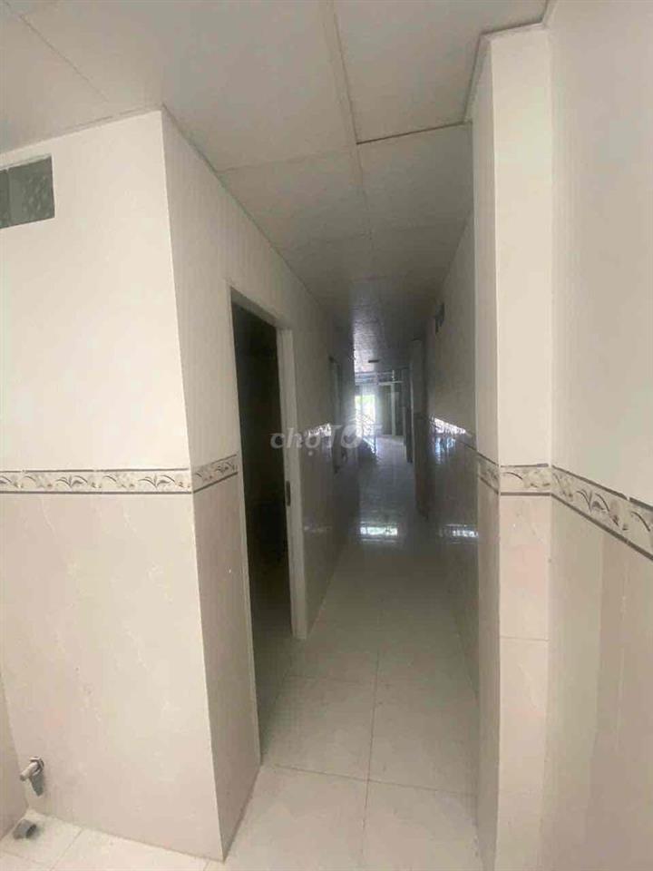 Cho thuê nhà mặt tiền đường Phong Châu TĐC Đất Lành Vĩnh Thái