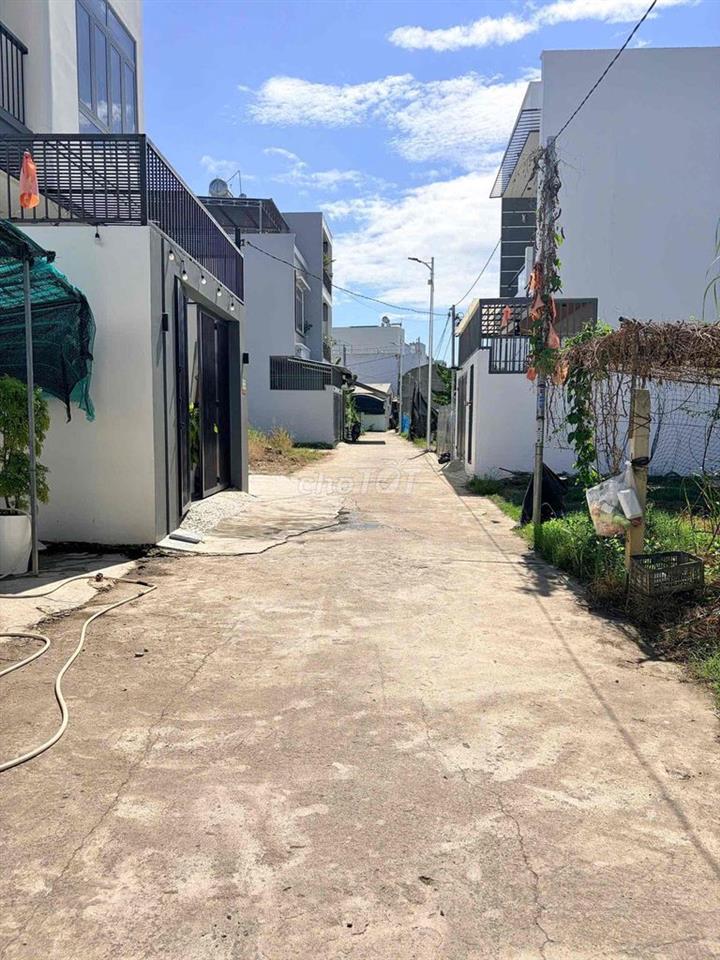 DA174 Bán đất hẻm Xóm Cốm gần chợ Diên An xã Diên Khánh