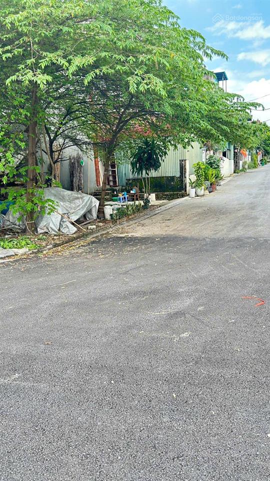 Chính chủ bán nhanh 43,9m2 đất thổ cư áp góc ngã tư, đường nhựa 10m và 15m tại đông anh, hà nội