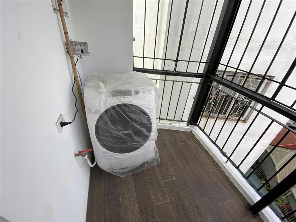 Căn hộ nhỏ xinh, đầy đủ nội thất hồ ba mẫu