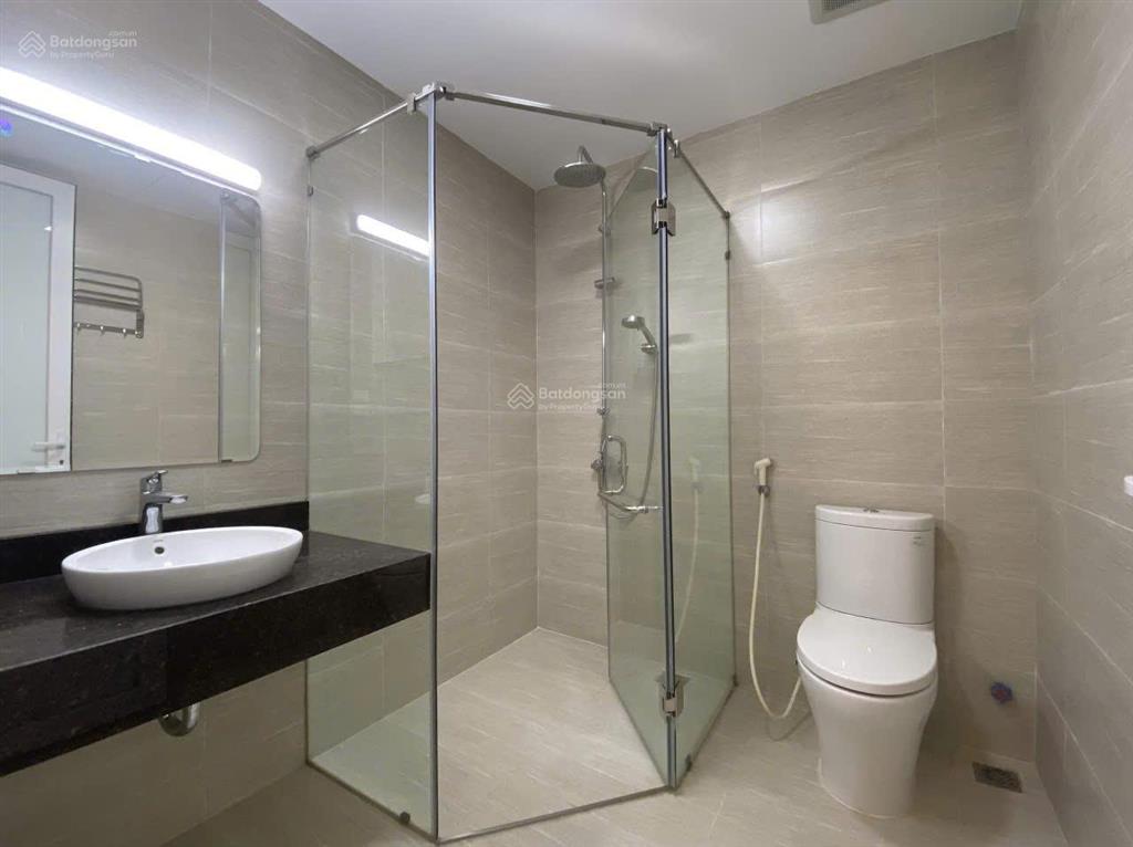 Căn hộ nhỏ xinh, đầy đủ nội thất hồ ba mẫu