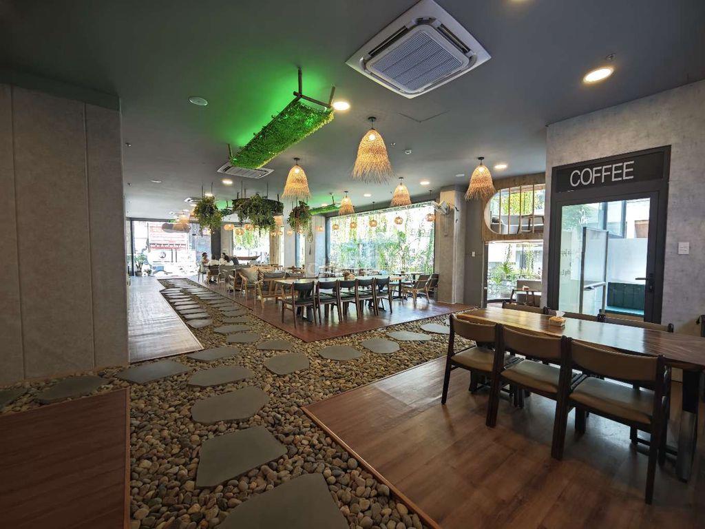 Tòa nhà văn phòng 1200m2 quận Bình Thạnh