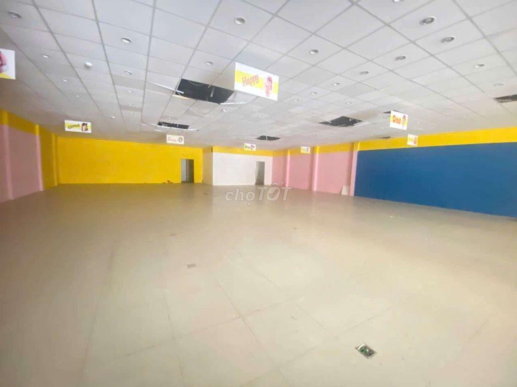 Mặt tiền 20m Nguyễn Văn Trỗi Tân Bình 