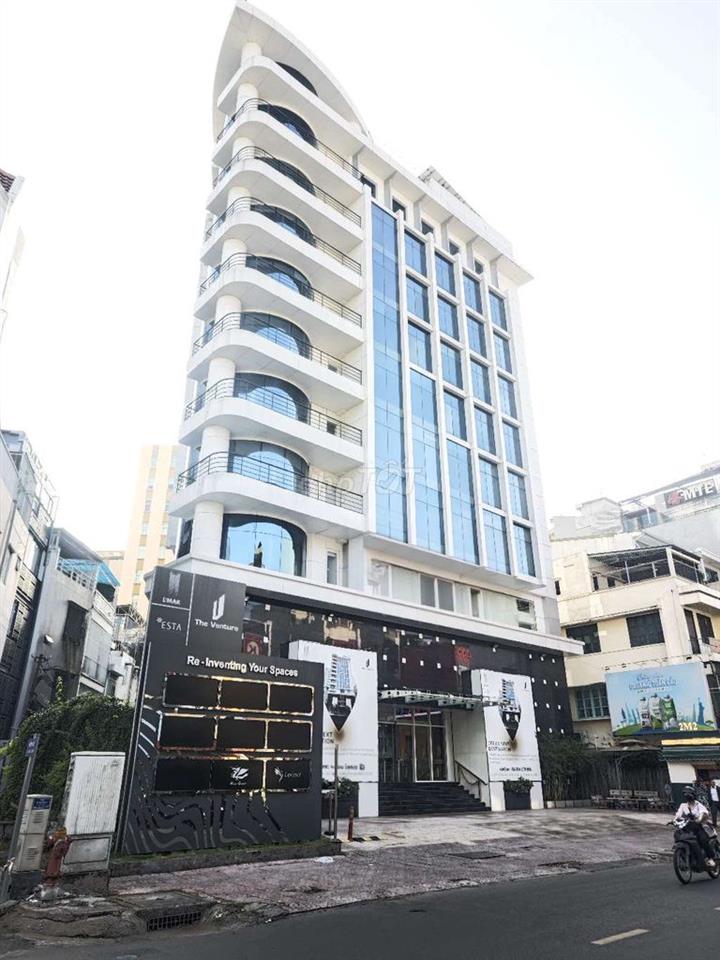 Tòa văn phòng sân bay 1200m2