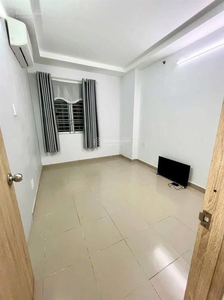 Cho thuê shophouse hiệp thành 3  2pn 2wc  có nội thất