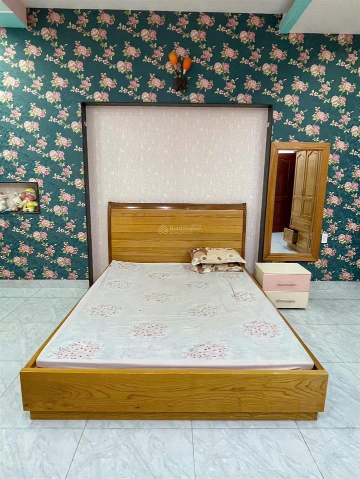 Cho thuê nhà mặt tiền kdc hiệp thành 3 vị trí đẹp dt 5x20m, 1 trệt 2 lầu  4pn  3wc