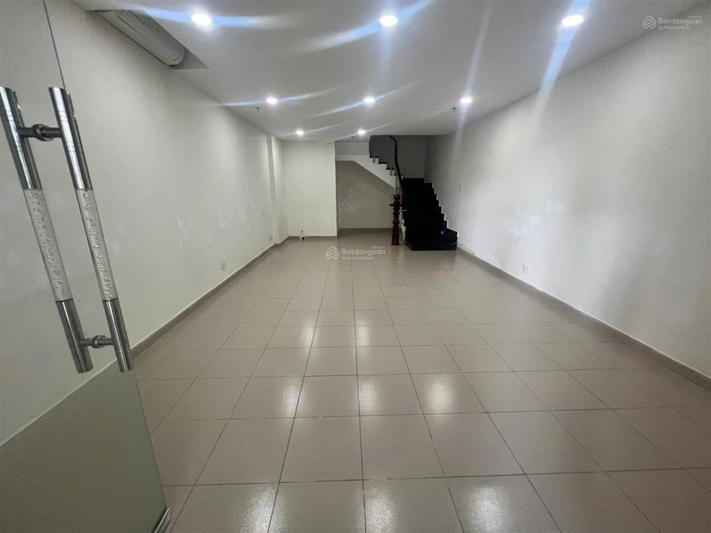 Cho thuê shophouse hiệp thành 3  2pn 2wc  có nội thất giá thuê 10tr/tháng