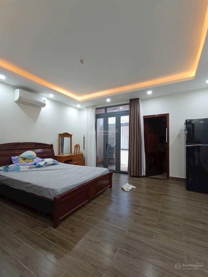 Cho thuê nhà đường phan tứ  5pn, 6wc  cách biển mỹ khê 300m  ngũ hành sơn, đà nẵng