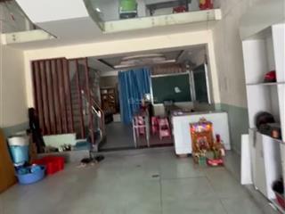 Cho thuê nhà 3 tầng đường yên thế  gần cầu vượt ngã ba huế  giá chỉ 15tr/tháng