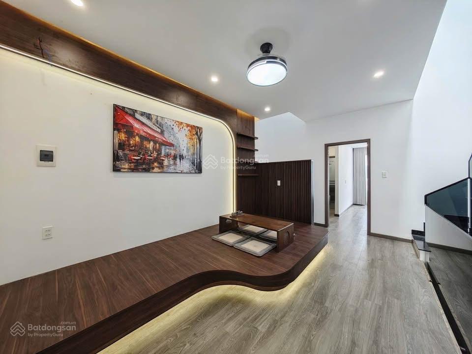 Bán nhà 2 tầng 1 tum đường đặng văn chung ngũ hành sơn, đà nẵng