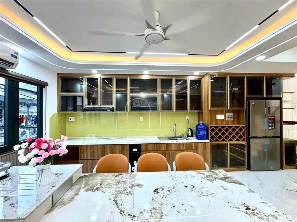 Nhà mới 5 tầng full nội thất hương lộ 2 hẻm xe hơi 8m, gần ngã tư bốn xã,dt  60m2, giá tốt 7,8 tỷ