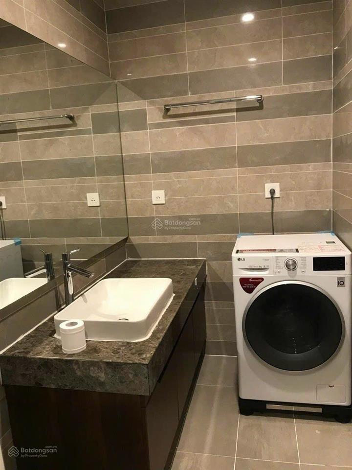 Chính chủ bán căn hộ chung cư 1 pn sun grand city 69b thuỵ khuê view hồ tây
