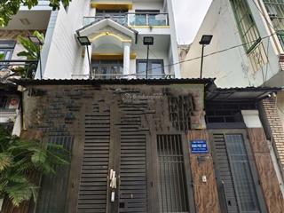 Nhà 1/, ngang bề thế, dt 5,8/6x15, đúc 4 tầng, hẻm nhựa 6m thông, gần ngay mặt tiền, 11,5 tỷ tl