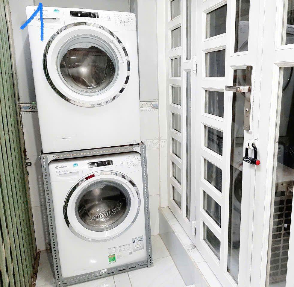 Phòng trọ gần trường GTVT, HUTECH, UEF, UTH, THUỶ LỢI, có máy lạnh.