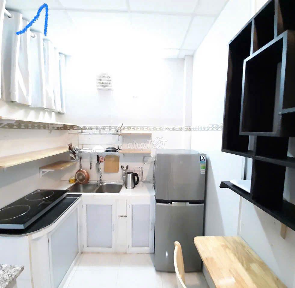 Phòng trọ sv GHÉP NAM FTU UTH HUTECH - Có máy lạnh, ngã tư hàng xanh