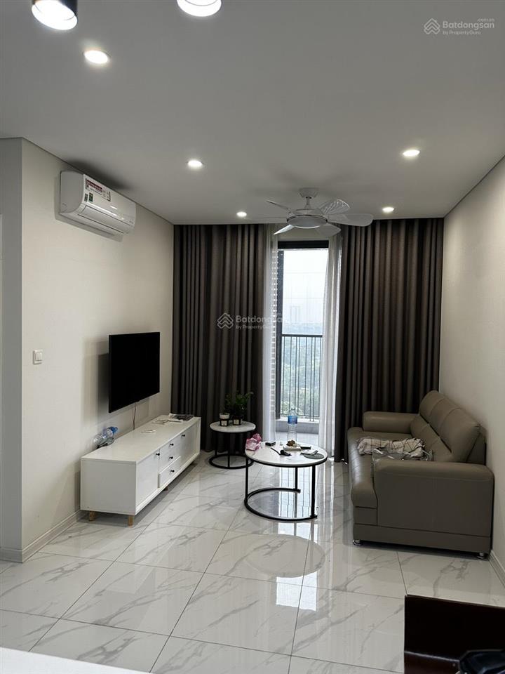 Qũy hàng cho thuê 123pn đầy đủ nhất tại mỹ đình pearl t5.  em ạ.