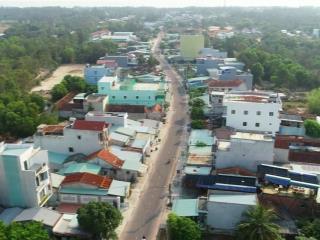 Cần bán 300m2 đất ở hoàn toàn tại xã bình minh,huyện thăng bình,tỉnh quảng nam cách biển 50m