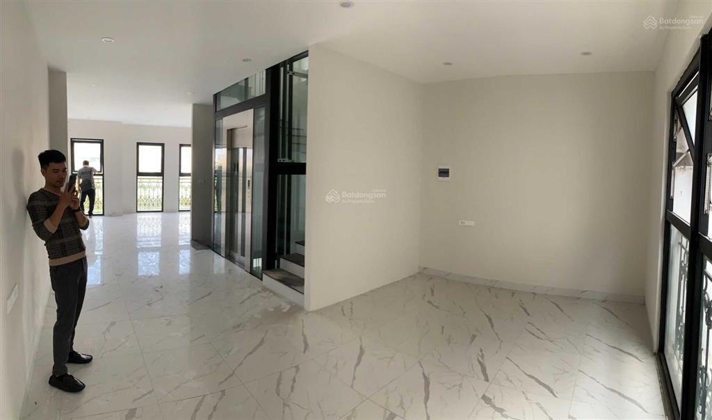 Chính chủ bán căn liền kề 5 tầng đã hoàn thiện đang cho thuê 33tr/th tại kdtm đại kim nguyễn xiển