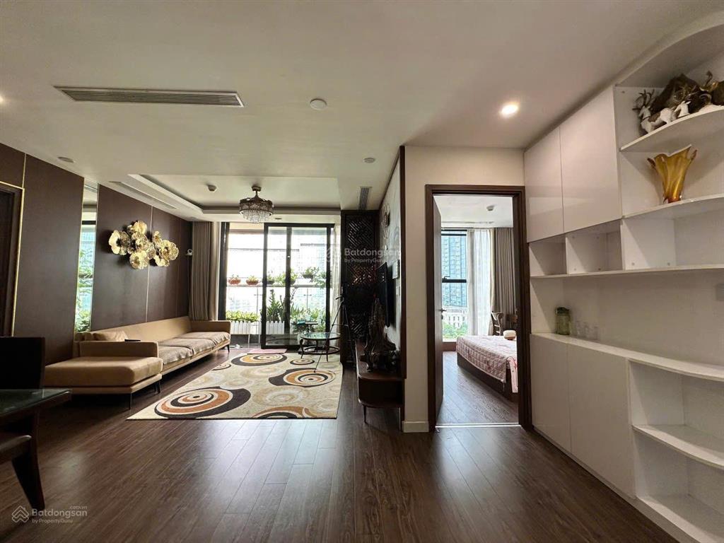 Chính chủ gia đình cần bán căn hộ 0703 tòa s5 sunshine city giá thương lượng trực tiếp 0988 288 ***