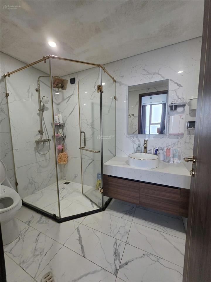 Chính chủ nhà em cần bán căn hộ 1710 tòa s5 sunshine city, căn góc full nội thất, giá thương lượng