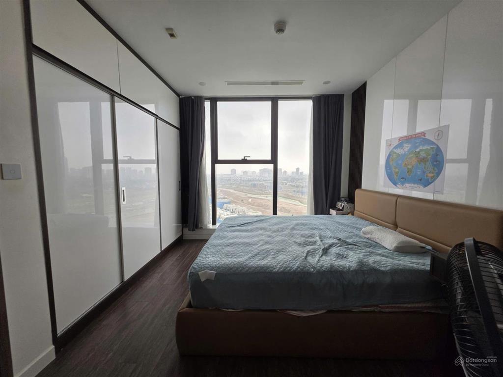 Chính chủ nhà em cần bán căn hộ 1710 tòa s5 sunshine city, căn góc full nội thất, giá thương lượng
