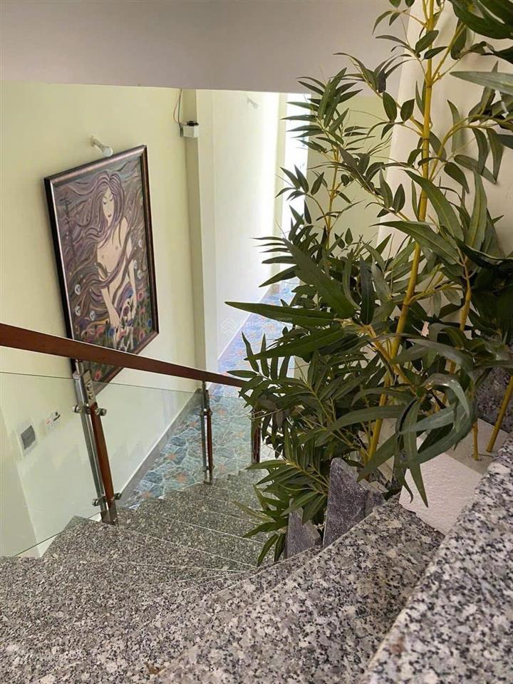 Bán nhà nghỉ doanh thu hơn 50 triệu/tháng đường lạc long quân, phường phú cường, bình dương.