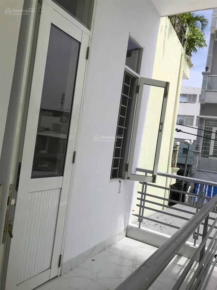 Nhà 2 tầng hẻm 2/4 gần đường tôn thất tùng  nha trang