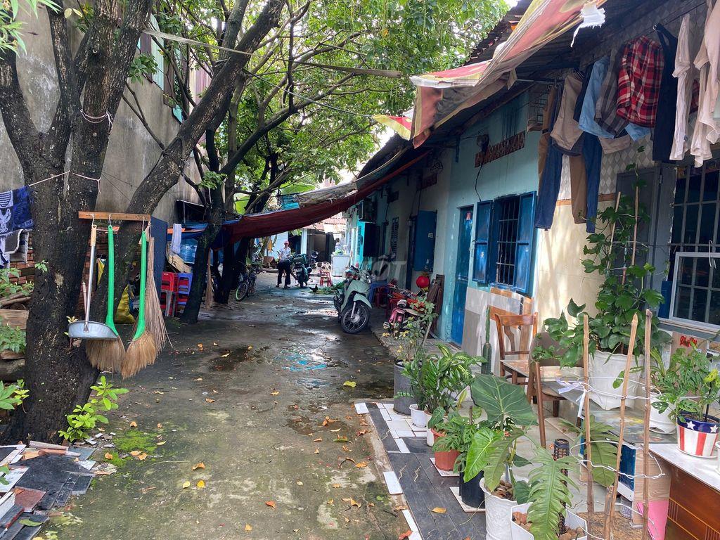 BÁN ĐẤT TẶNG DÃY TRỌ 6 PHÒNG ĐANG KÍN – Đường nhựa 6m