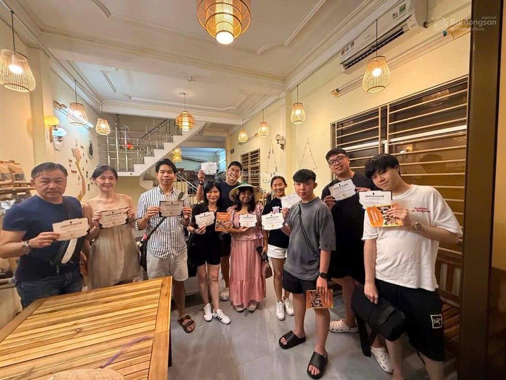 Bán nhà nguyễn bá lân  giáp bà huyện thanh quan, phan tứ  cách biển mỹ khê 800m