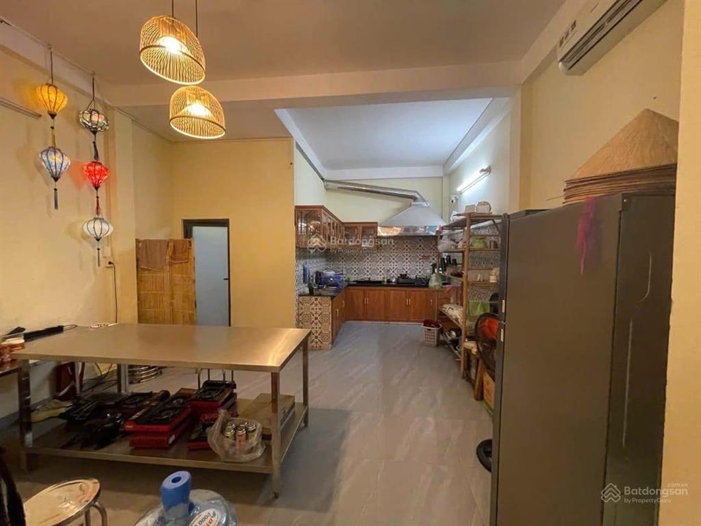 Bán nhà nguyễn bá lân  giáp bà huyện thanh quan, phan tứ  cách biển mỹ khê 800m