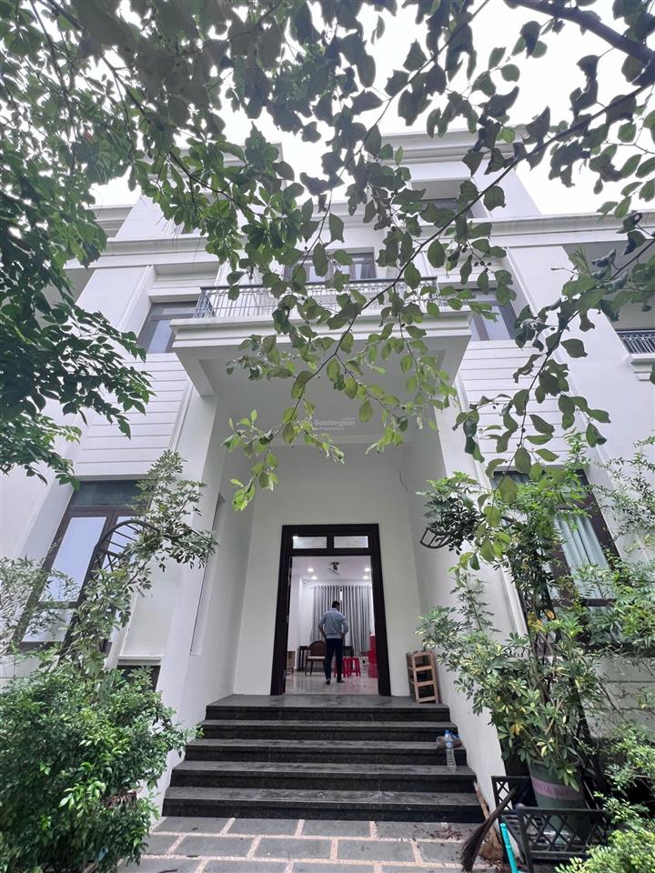 Chính chủ cho thuê biệt thự 300m2 vinhomes central park 6pn nội thất sang trọng đẳng cấp
