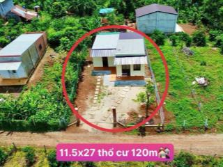 Bán đất tặng nhà dt hơn 300m2 sẵn 120m2 thổ cư nhà xách vali vào ở ngay gần mọi tiện ích chỉ 5xxtr