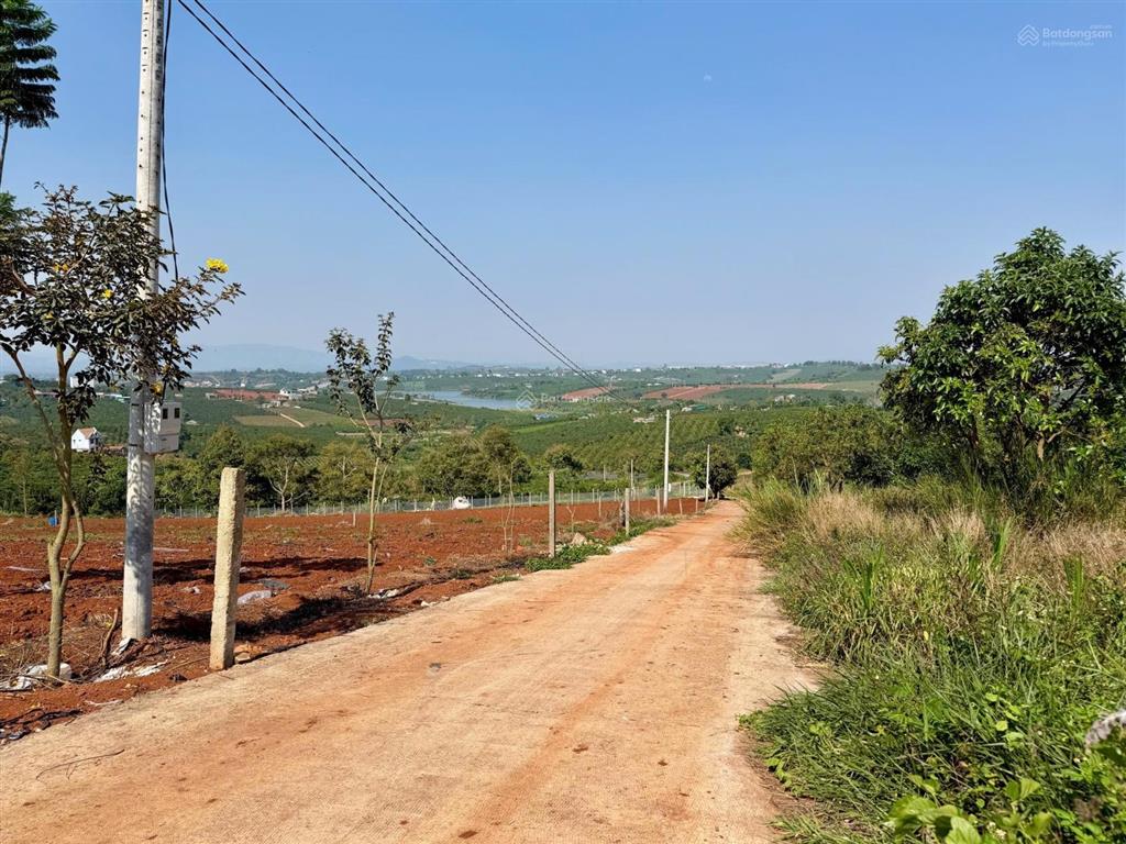 Đất view hồ phúc thọ dt 10*35,7 sẵn 200m2 thổ đường bê tông ô tô tới đất kdc view tứ phía chỉ 5xxtr