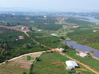 Đất view hồ phúc thọ dt 10*35,7 sẵn 200m2 thổ đường bê tông ô tô tới đất kdc view tứ phía chỉ 5xxtr